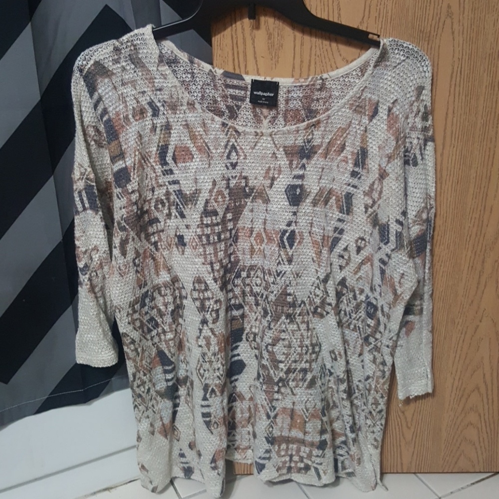 Flattering 3/4 sleeve shirt